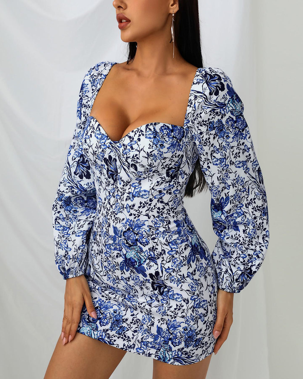 Sexy Club Dress - Puff Sleeves & Floral Style