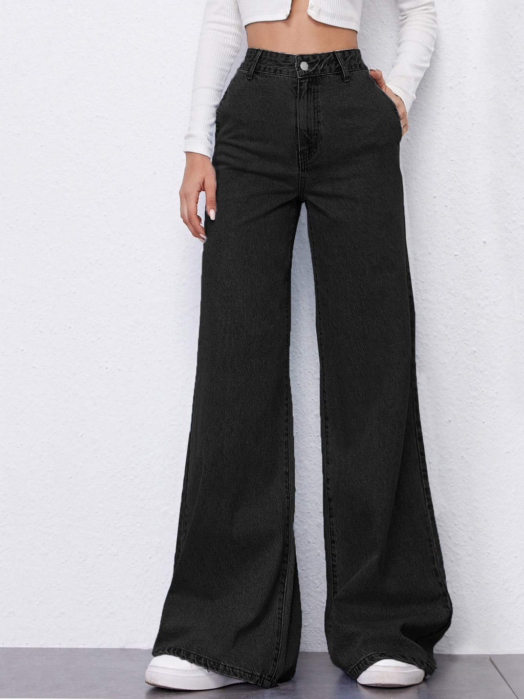 Trendy Denim, Flared Jeans for Casual Style