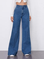 Trendy Denim, Flared Jeans for Casual Style